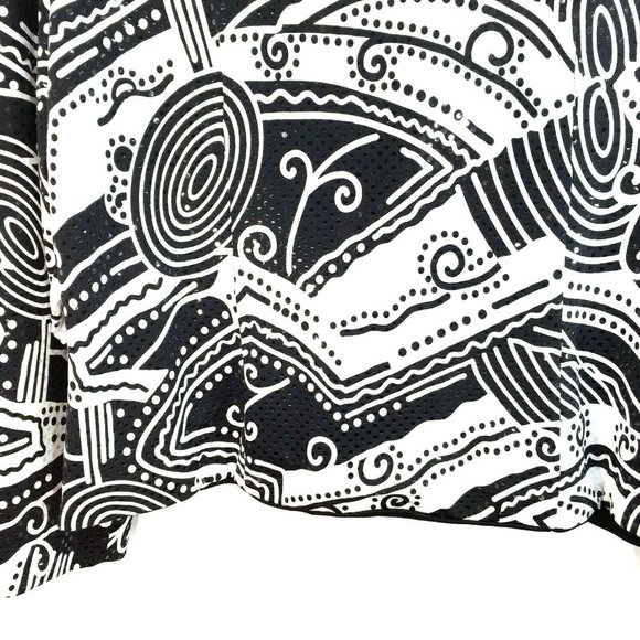 Jackets Galore Jacket Black and White Geometric Black White Sequins - Picture 8 of 9